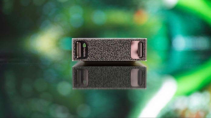 DGX Spark 雖然體積只有 150 x 150 x 50.5mm，但就具備數據中心級的 1 PetaFLOP 算力。