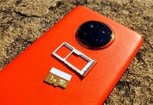 NAND 記憶體短缺令成本急增 手機內建 microSD 卡槽或復活?