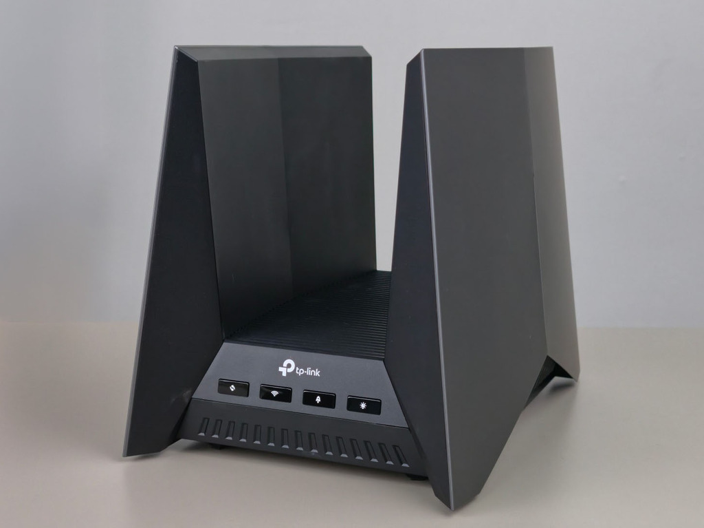 TP-Link Archer GE800