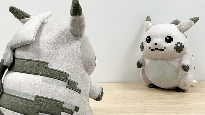 pokemon-30th-anniversary-edition-nintendo-releases-2-must-have-collectibles-01 灰色比卡超