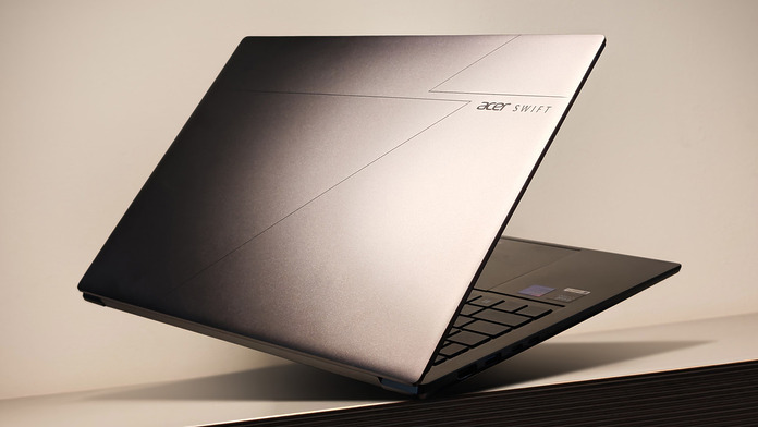 Acer Swift Go 16 AI 輕薄筆電