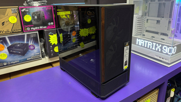 Antec P30 ARGB 機箱
