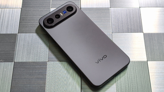 vivo X300 FE