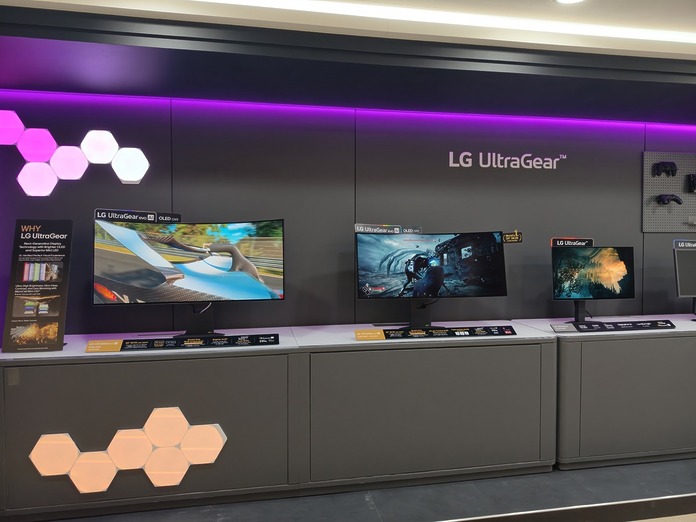 LG UltraGear GX9