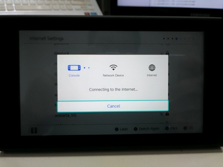 各位可以設定 Wi-Fi 的網絡連接，Switch 能夠支援 5GHz 頻道，並且對應 802.11ac 制式，足夠滿足大部分家庭用戶的需要。