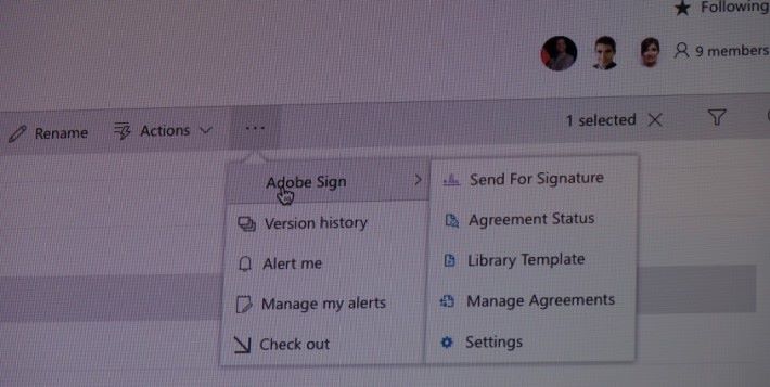 亦可直接在 Microsoft 雲端服務介面中使用 Adobe Sign 功能。