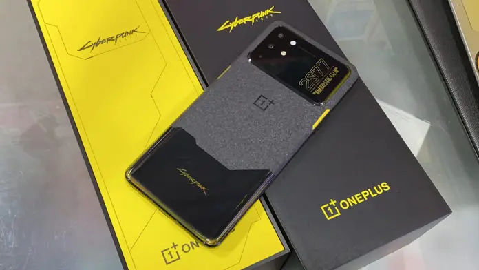 超特別OnePlus 8T Cyberpunk 2077 聯乘款有出位設計- PCM