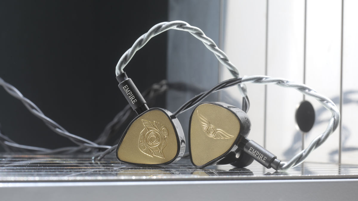EMPIRE EARS RAVEN Launch Edition Golden イヤホン EMPIRE EARS RAVEN