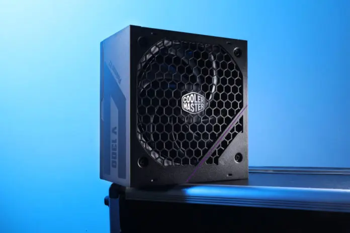抱擁ATX 3.1 規格Cooler Master V Platinum V2 1300 - PCM