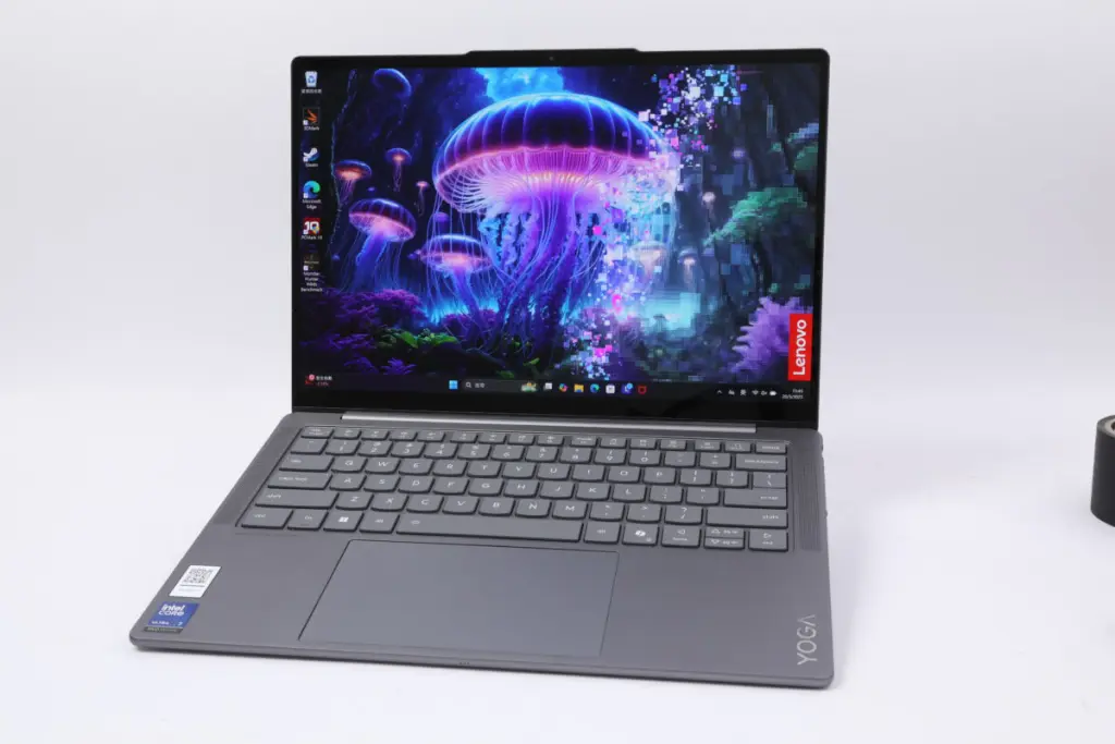 新発売未開封LenovoYogaSlim7i AuraEdition Gen10 新発売未開封LenovoYogaSlim7i AuraEdition Gen10