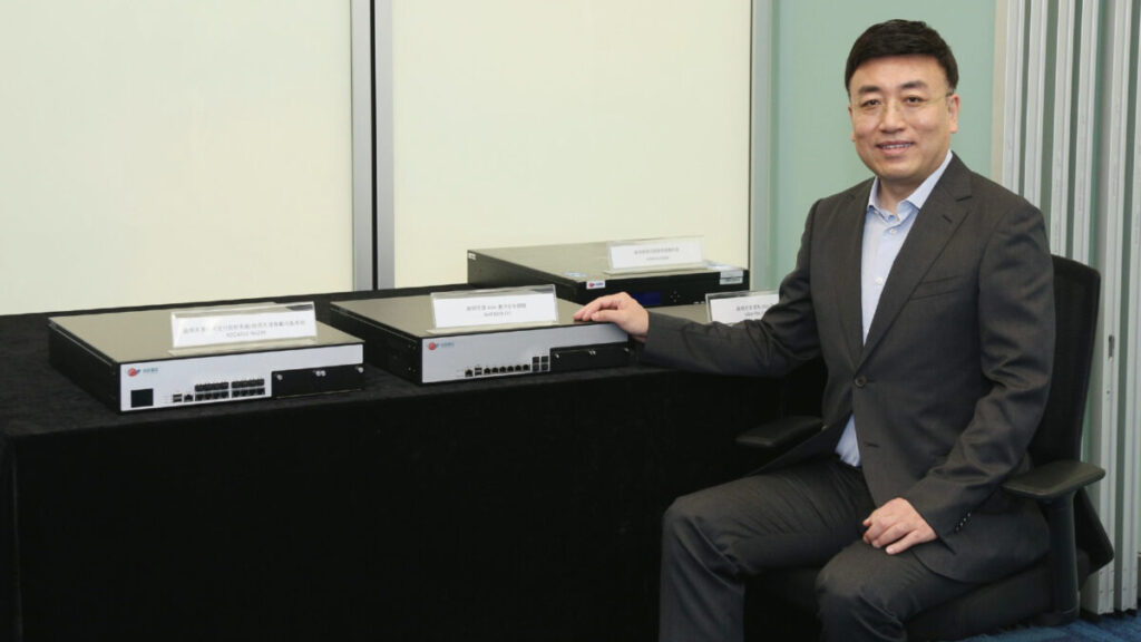 張科表示,啟明星辰建立覆蓋網絡安全、數據安全、雲端安全等全領域的綜合防禦系統,此次與港亞網絡及 Microware 的合作,是該公司全球化戰略佈局中的重要一步。