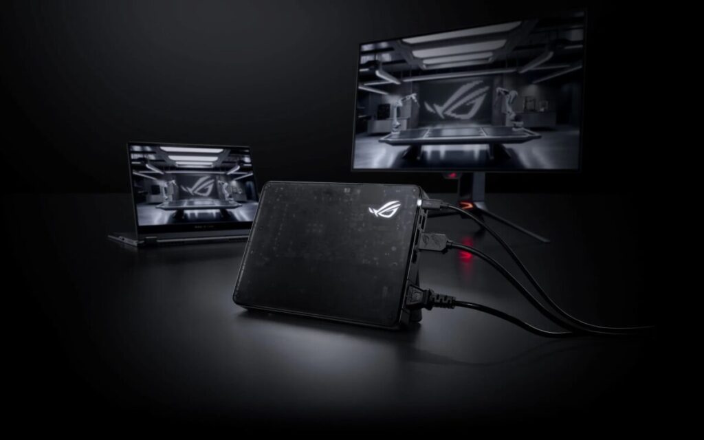 至於 ASUS ROG XG Mobile (2025) 顯示卡外接盒同樣採用 Thunderbolt 5,亦最高可搭載 NVIDIA GeForce RTX 5090 顯示卡。