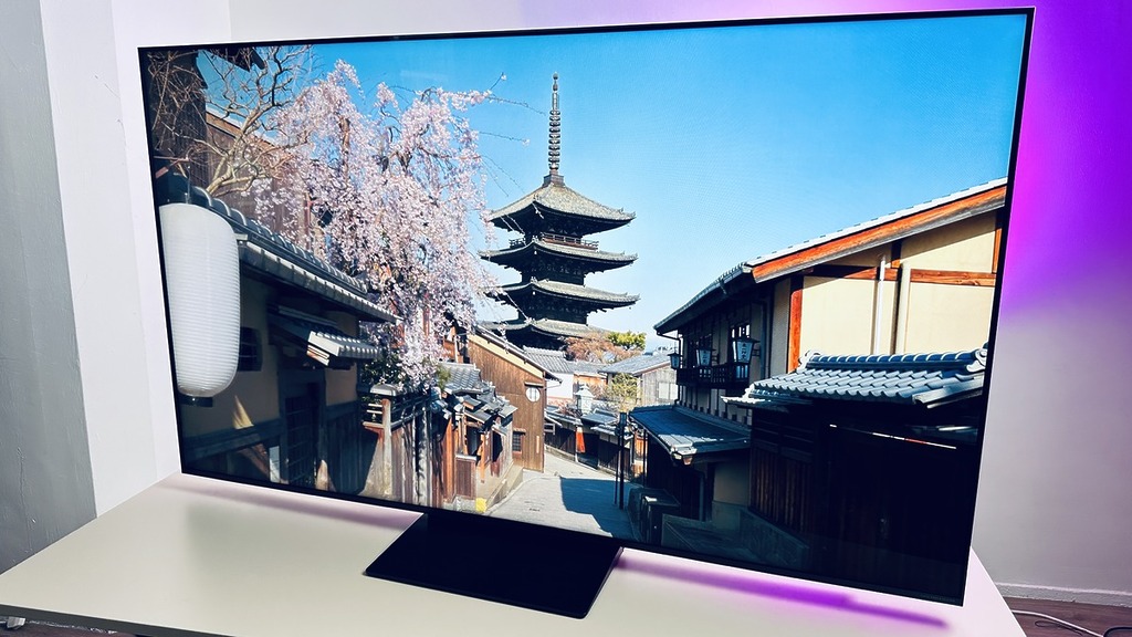 在播放日本風景及街頭片段,畫面暗位的細節相當清晰。