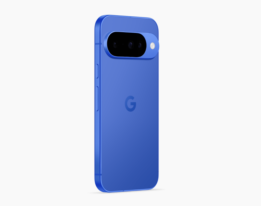 基本型號的 Pixel 10 內置三鏡頭，加入 5× 光學變焦鏡。