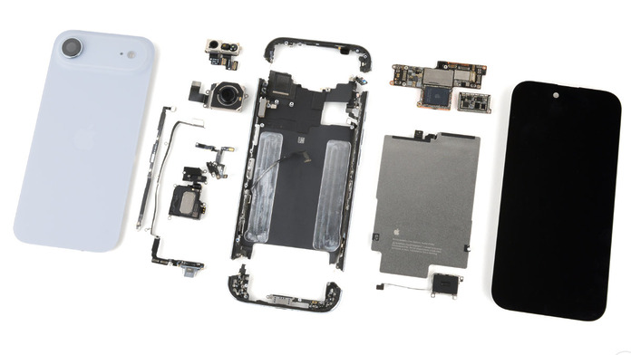 解拆 iPhone Air