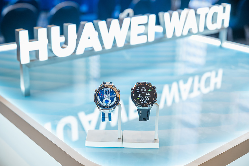 HUAWEI WATCH Ultimate 2 在設計上相當型格硬朗，錶身採用堅固的液態金屬錶殼，配備納米技術陶瓷錶圈及藍寶石玻璃，全面提升手錶的剛性及耐用，以面對極端環境挑戰。