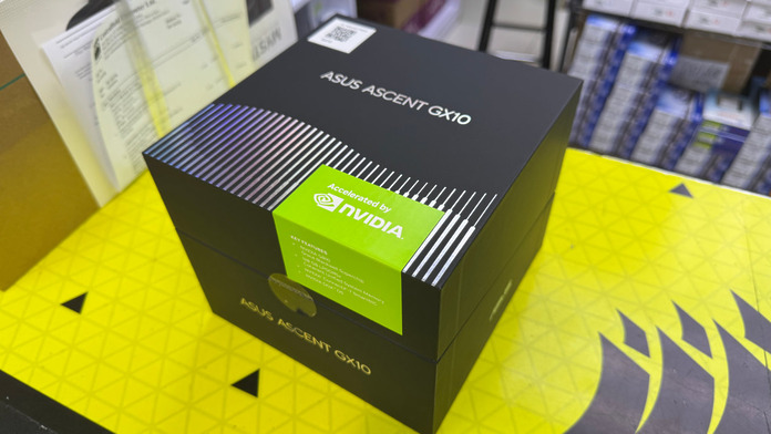 pc-walker-20251101-nvidia-gx10-ai-supercomputer-arrived-for-llm-01 ASUS Ascent GX10