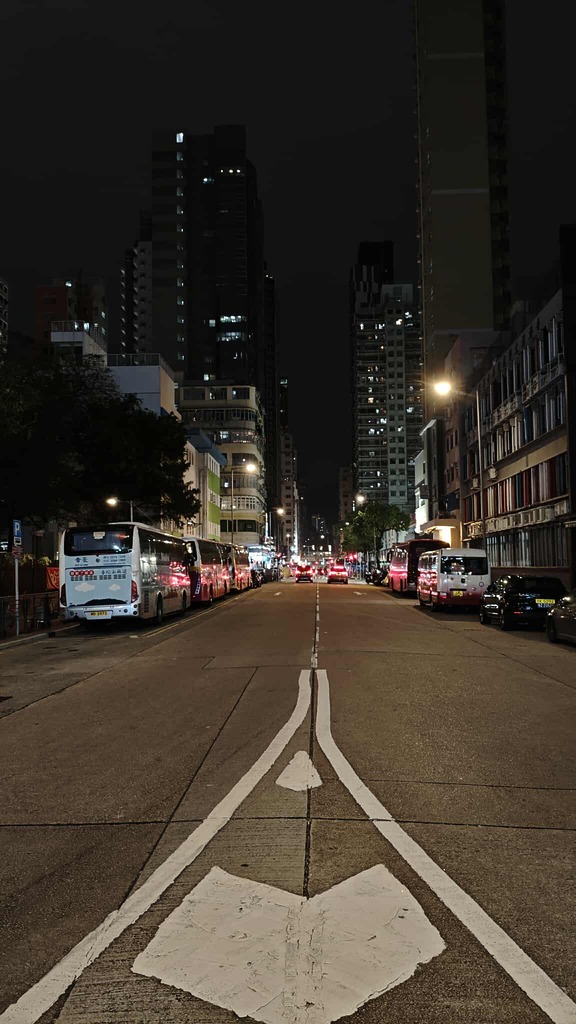 即使低光下，也能保有相當的層次感。