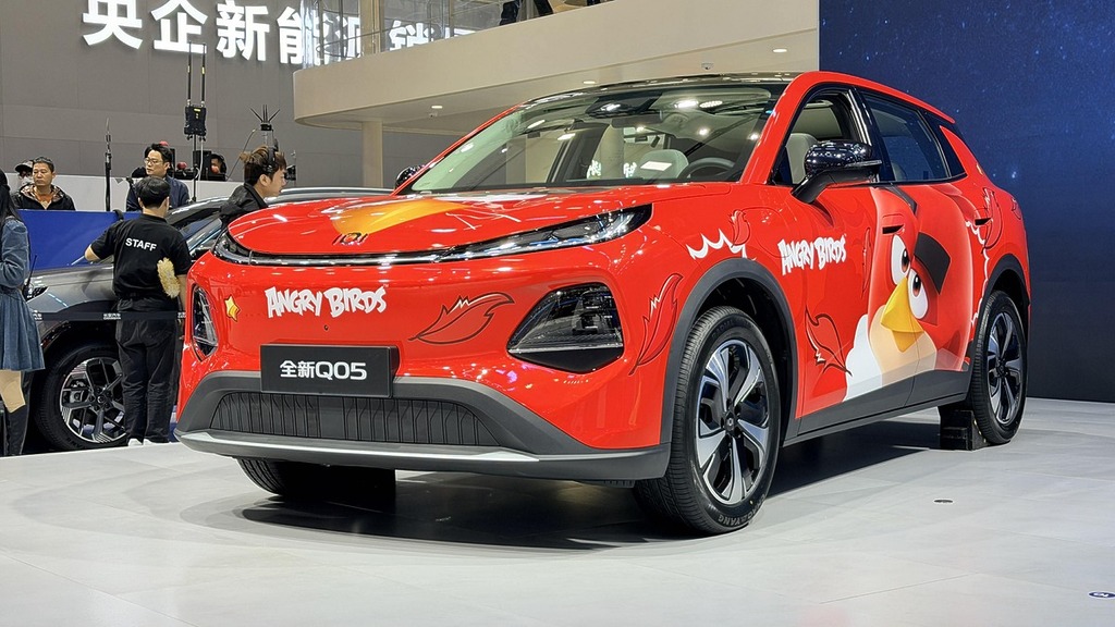 Q05 還有 ANGRY BIRDS 版本。