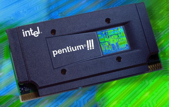 1999 年 Intel 發表的 Pentium III 處理器讓味之素成功打入半導體產業