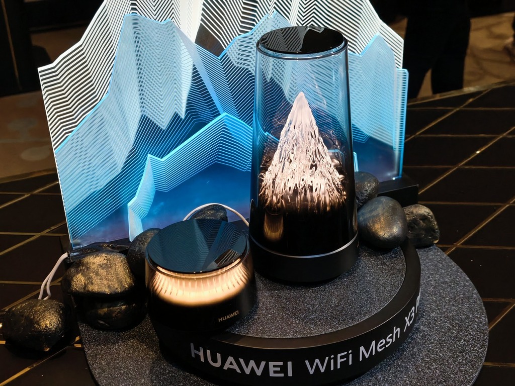 HUAWEI Mesh X3 Pro Wi-Fi 7 Mesh Router