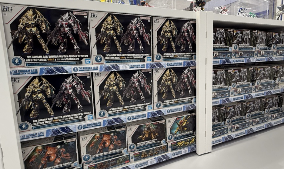 鍍金、銀版獨角獸高達 03 PHENEX