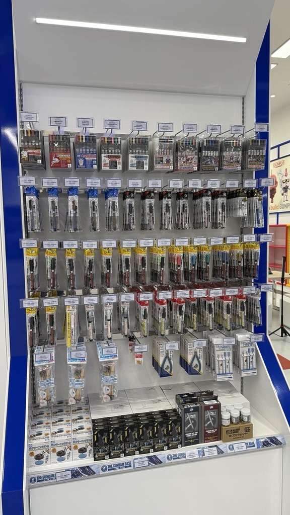 體驗區外也有少量模型製作工具發售。