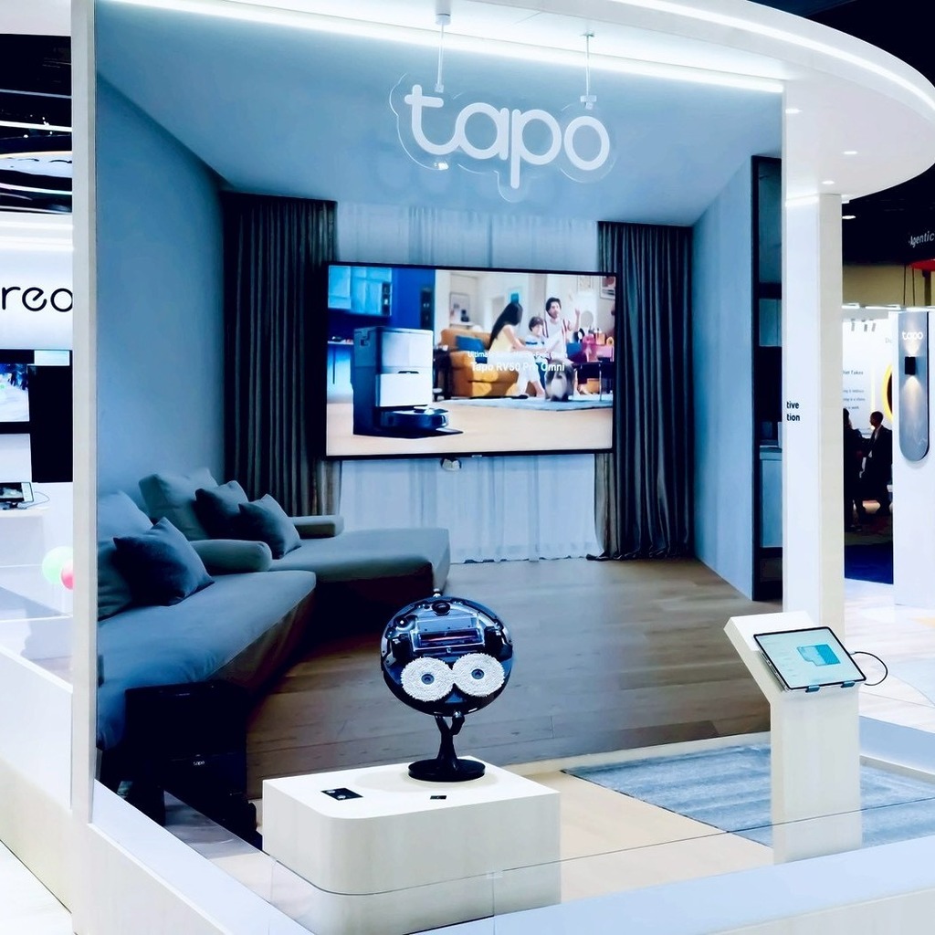 除了網絡系統和智能助理之外，TP-Link 還發表具備 15,000Pa 吸力與 DeepEdge 智慧拖地技術的旗艦全能掃拖機械人「Tapo RV50 Pro Omni」。