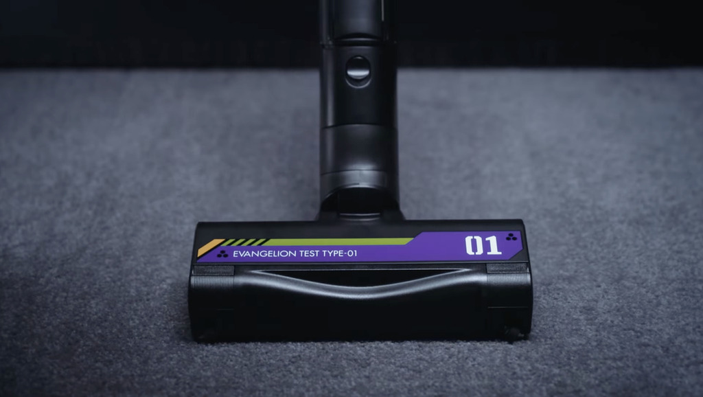 吸塵機的吸頭充滿著 EVA 的特色。