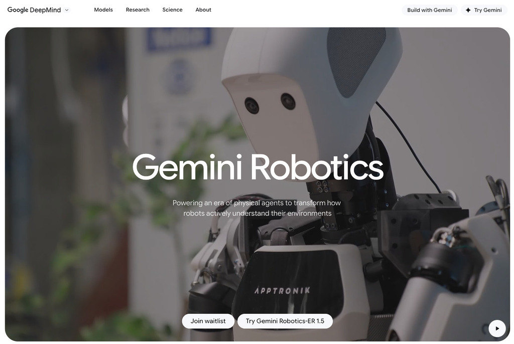 Google Deepmind 則採取 Android 的商業模式,透過向第三方生產商提供強大的機械人基礎 AI 模型來參與機械人產業。