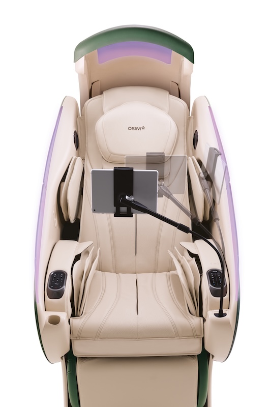 還附送平板電腦支架,方便一邊按摩一邊煲劇。