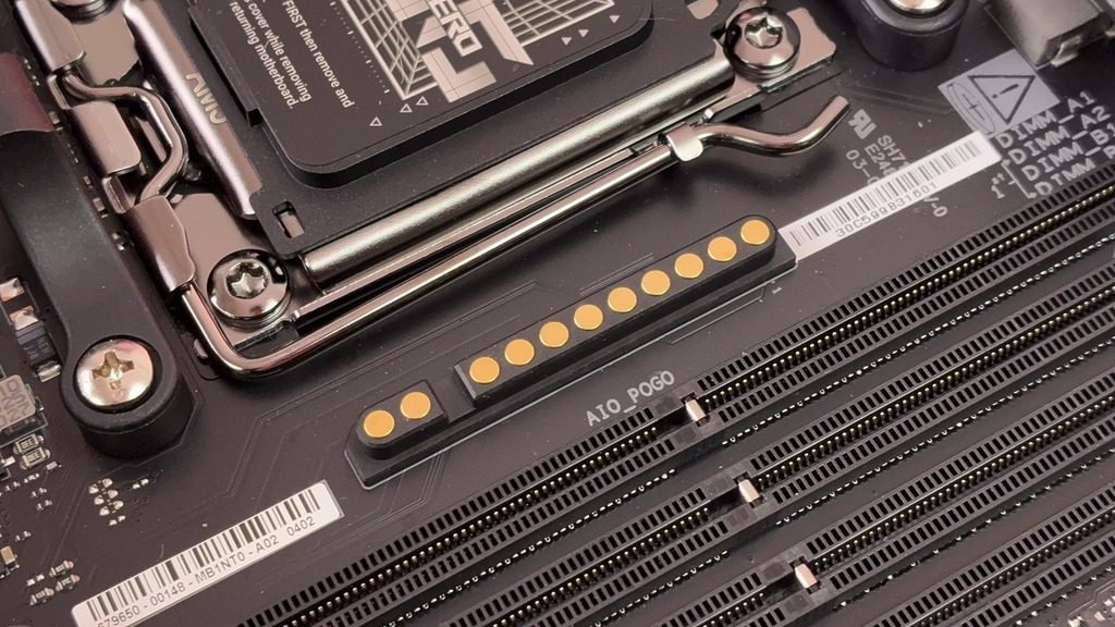 針對同廠水冷頭燈效的介面