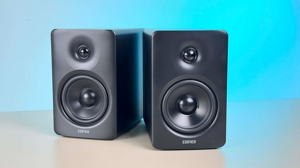 全新的 M90 是市場上少數會支援 HDMI eARC 輸入的書架型揚聲器