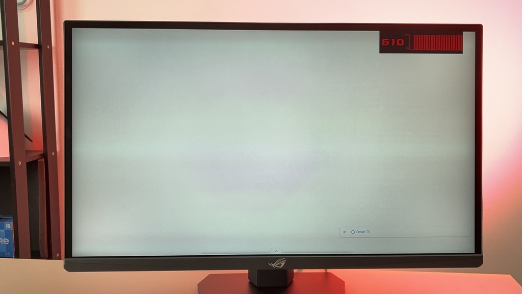 正面觀感,漏光不明顯。