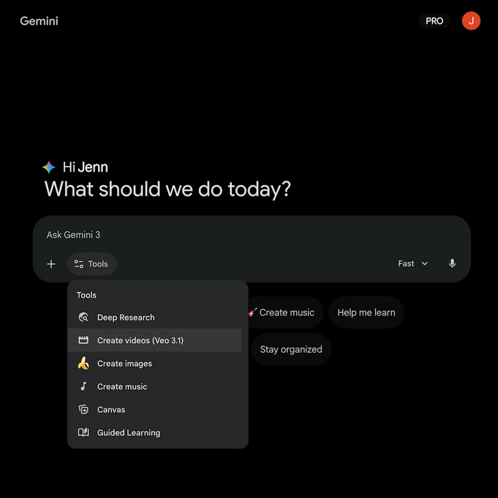 可使用 Veo 3.1 的用戶在 Gemini 程式開啟「工具」,選擇「創作影片」,隨即顯示圖庫。