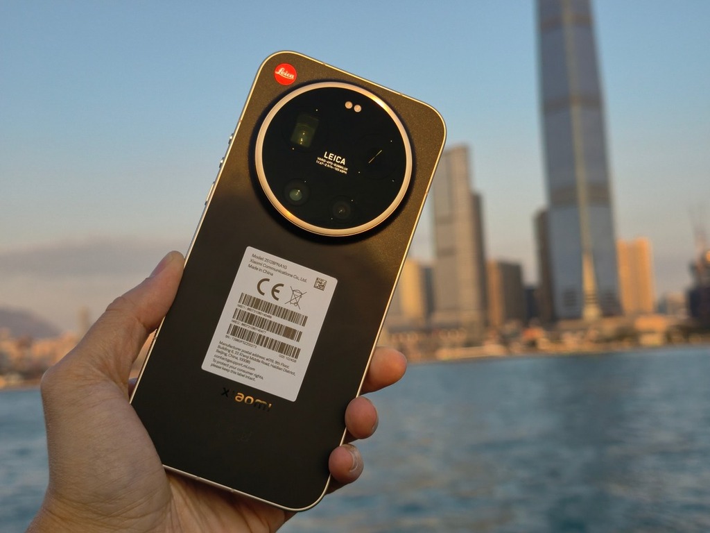 Xiaomi 17 系列正式推出,今代的焦點當然是配備「實體變焦環」的 Leica Leitzphone powered by Xiaomi。