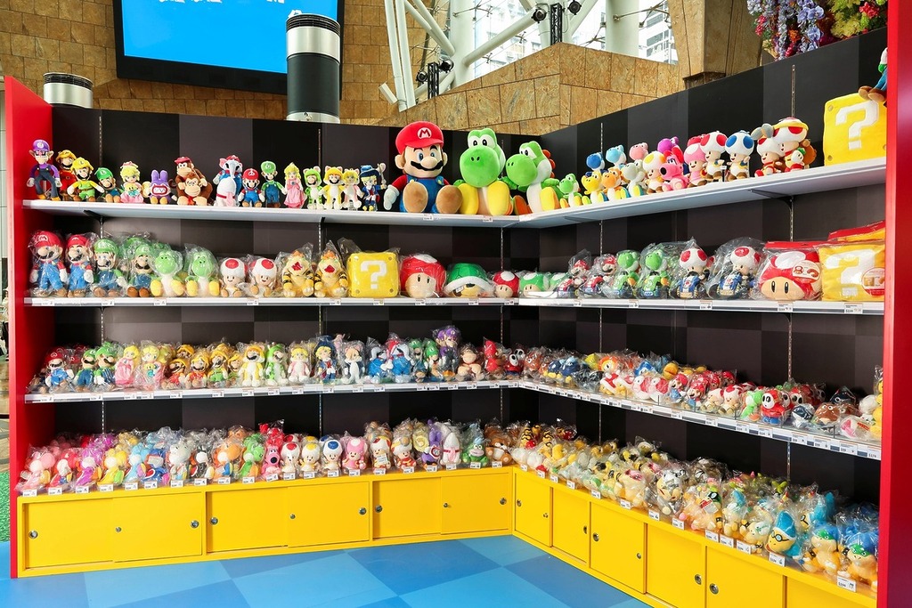 會場特設販賣區，販售多款「超級瑪利歐」系列精品