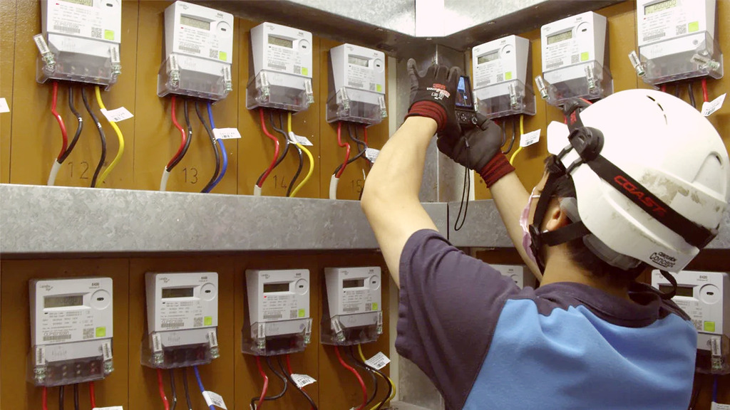 如果有私人停車位充電,安裝獨立電錶會是一個好選擇。