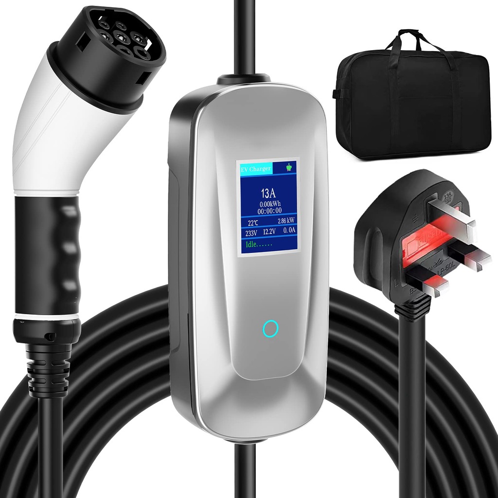 不少品牌都可能會為用家附送一個直接使用家用 13A 插頭的慢速充電器,充電功率平均只有 3kW - 5kW 左右。