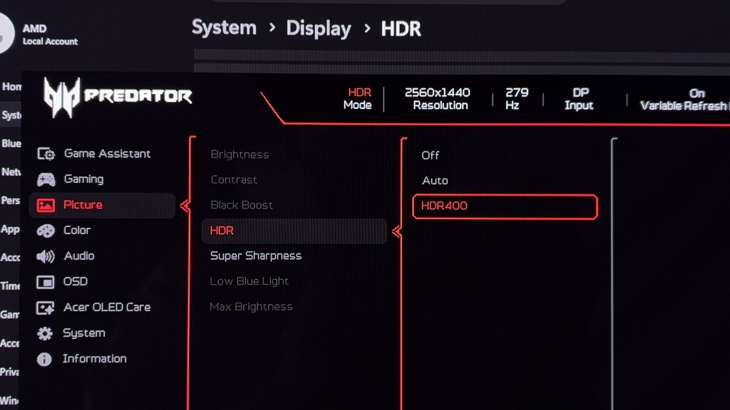 長期使用 HDR 模式的話, 「HDR400」會比較舒服,想要「電視感」的話,用「AUTO」。