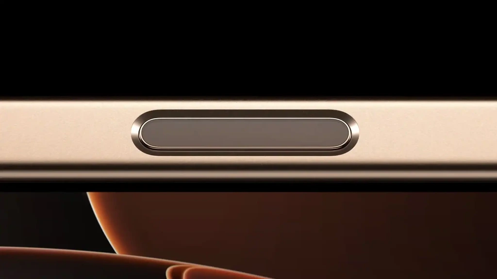 iPhone 20 採用名為固態按鍵 + Haptic Touch 的設計，以取代原有機身兩則的傳統按鍵，例如音量鍵、電源鍵 和 Action 鍵等，改為使用壓力感測＋震動模擬按壓手感。