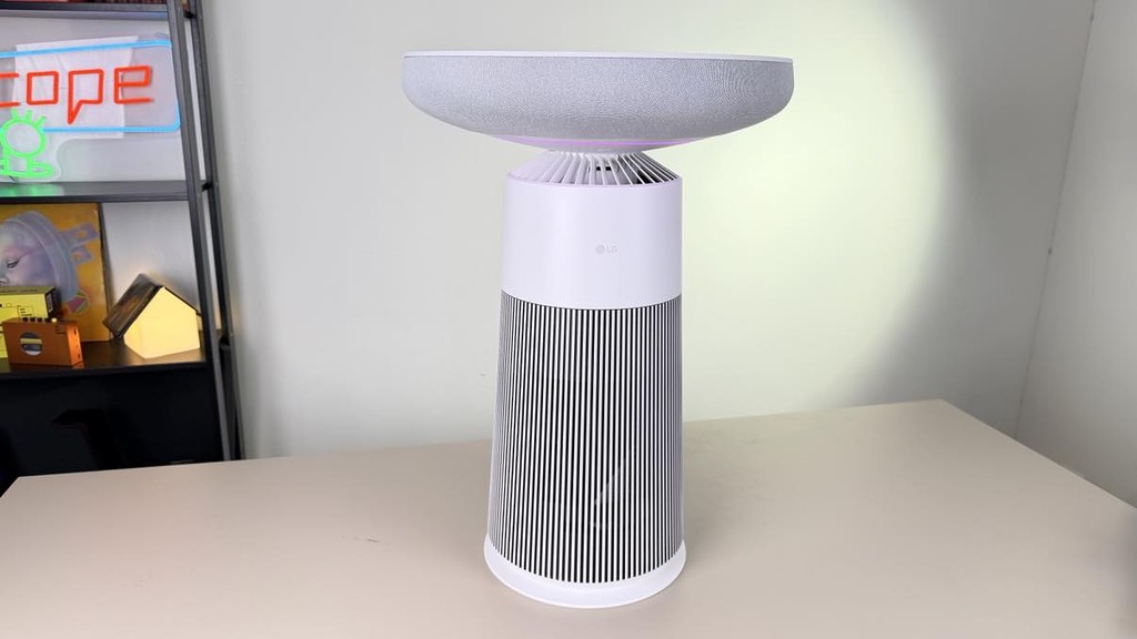 一直以來 LG 的 AeroFurniture 空氣淨化茶几深受用家的歡迎,而全新的 Aerospeaker (AF20SOUND) 可說是現有 AeroFurniture 的升級版本。