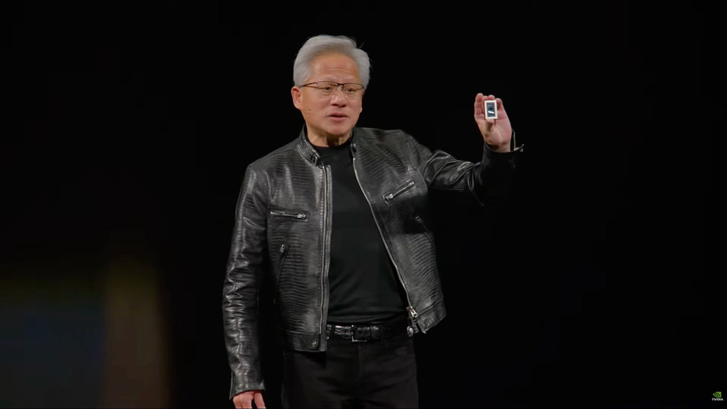 NVIDIA 執行長黃仁勳正式發表 RTX Spark 晶片。
