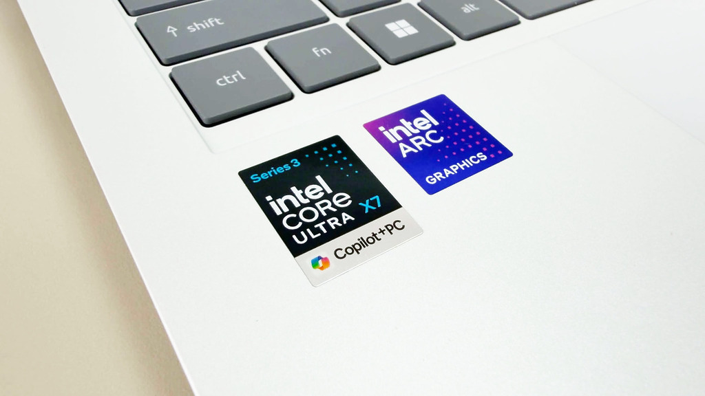 Swift Go 14 AI 採用全新 Xe3 Battlemage 架構的 Intel Arc B390 (Arc G3 Extreme)。