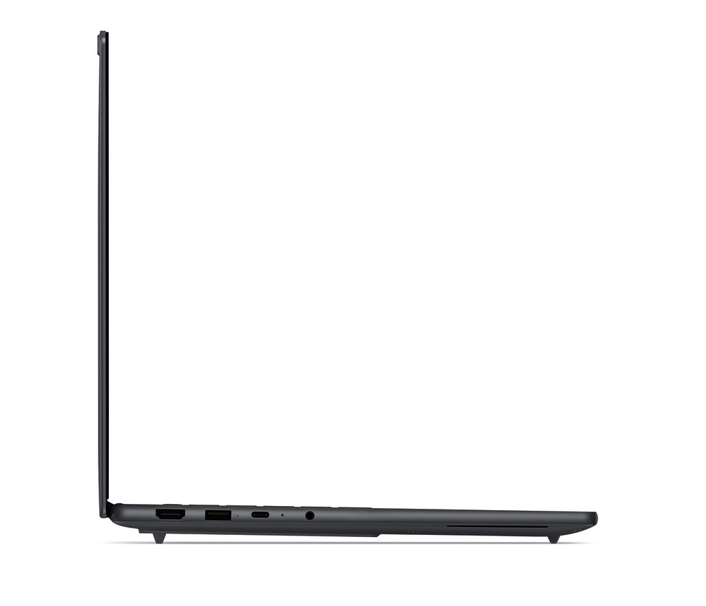 左側設有 HDMI、一個 USB-A、一個 USB-C 及 3.5mm 音效介面。