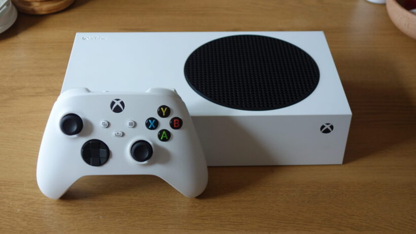 微軟下一代 Xbox 主機（目前開發代號為「Project Helix」）在內部討論中，正傾向徹底取消內建光碟機的設計，轉為純數位版主機，即是像目前 Xbox Series S 那樣，沒有光碟機，只能透過下載數位版遊戲來遊玩。