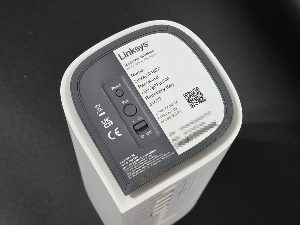 手機掃描機底或設定卡 QR Code 後,即可連接並進入 LinksysNOW 網頁管理介面顯示清晰的網絡配置。NOW 網頁介面,毋須下載 App。
