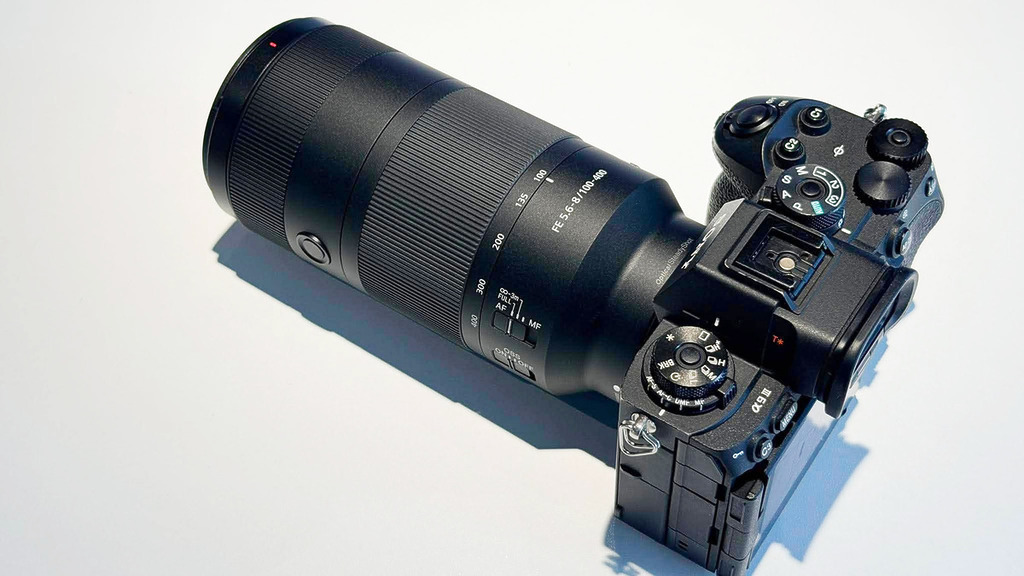 FE 100-400mm F5.6-8 OSS 為廣大生態、體育與戶外攝影愛好者提供一個更經濟的選擇。