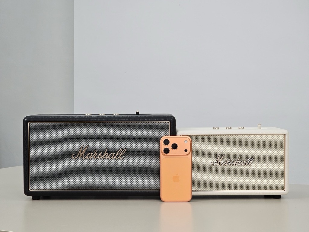 今次以 iPhone 17 Pro 藍牙連接 Marshall STANMORE IV 及 ACTON IV,播放由 iTunes 付費下載的多首廣東歌。