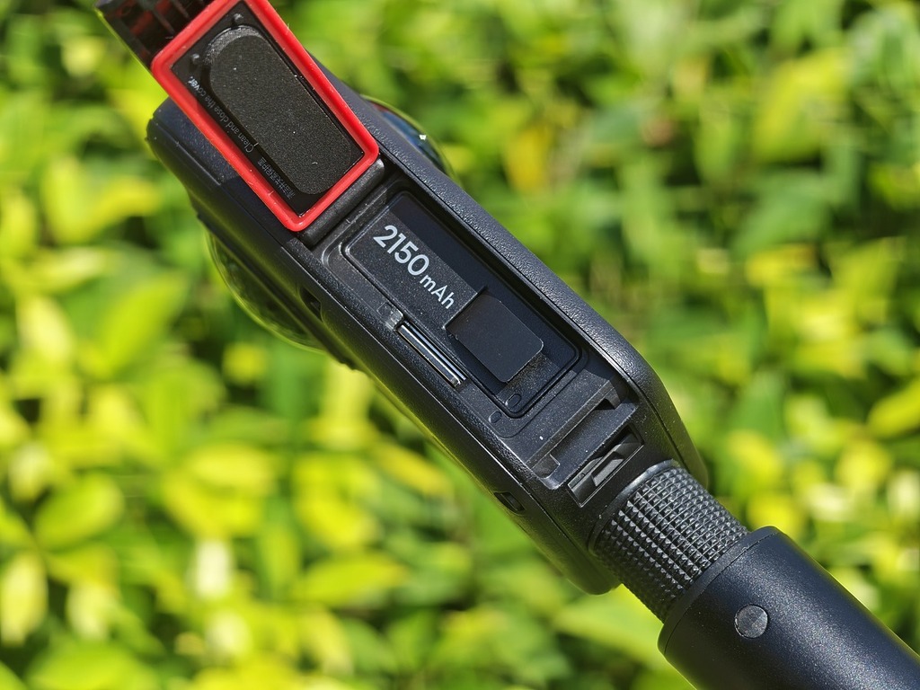  DJI Osmo 360 II 的 2150mAh 電池在相同模式下最長可錄製 100 分鐘。